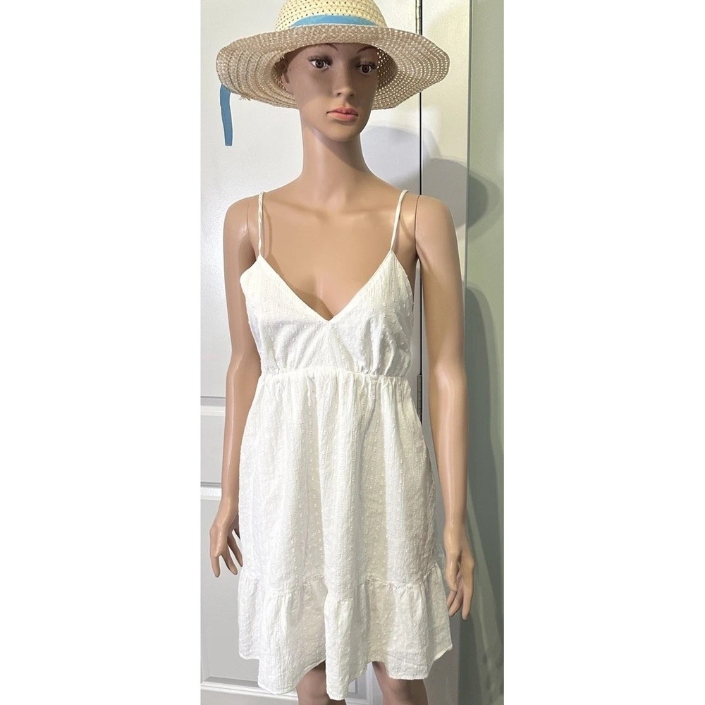 H&M Divided Womens‎ White Halter Dress Sz M Babydoll Beachy Sexy Fairy Core Cool